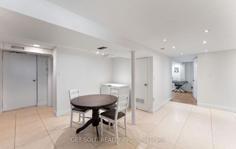 Photo 31 at 39 Pakenham Drive, Kipling, Toronto