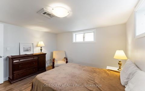 Photo 35 at 39 Pakenham Drive, Kipling, Toronto