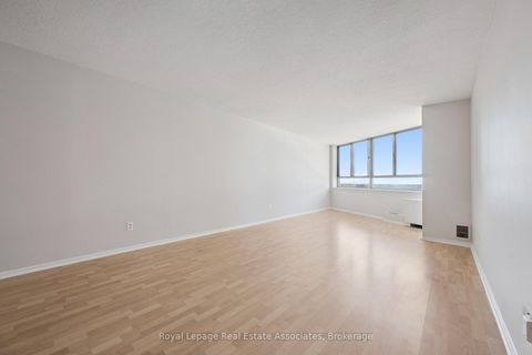 Photo 5 at 1004 - 260 Queens Quay W, Waterfront Communities C1, Toronto
