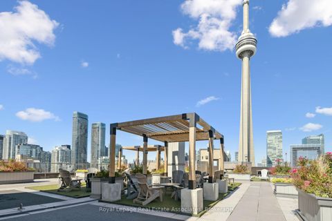 Photo 14 at 1004 - 260 Queens Quay W, Waterfront Communities C1, Toronto