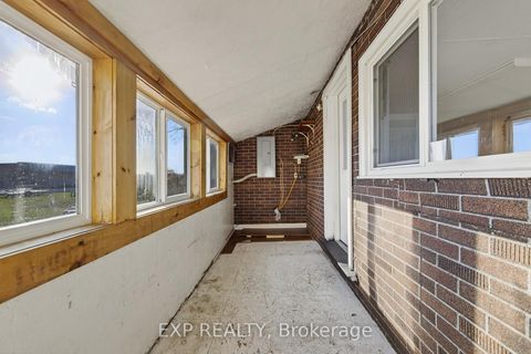 Photo 27 at 8184 26 Highway, Rural Clearview, Clearview