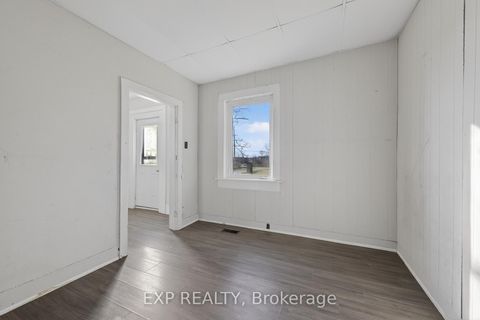 Photo 32 at 8184 26 Highway, Rural Clearview, Clearview