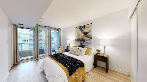 Photo 13 at 830 - 10 Capreol Court, Waterfront Communities C1, Toronto