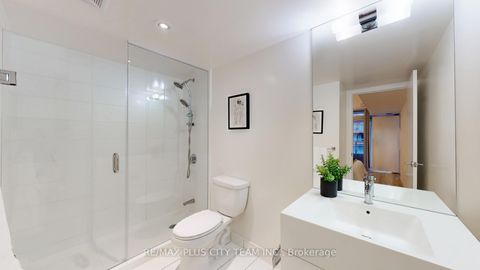 Photo 15 at 830 - 10 Capreol Court, Waterfront Communities C1, Toronto