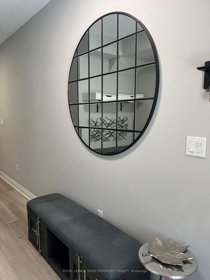 Photo 2 at 49 - 201 Westbank Trail, Stoney Creek Mountain, Hamilton