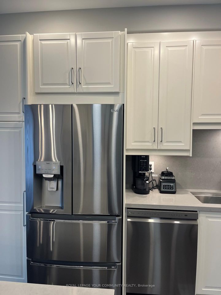 Photo 9 at 49 - 201 Westbank Trail, Stoney Creek Mountain, Hamilton