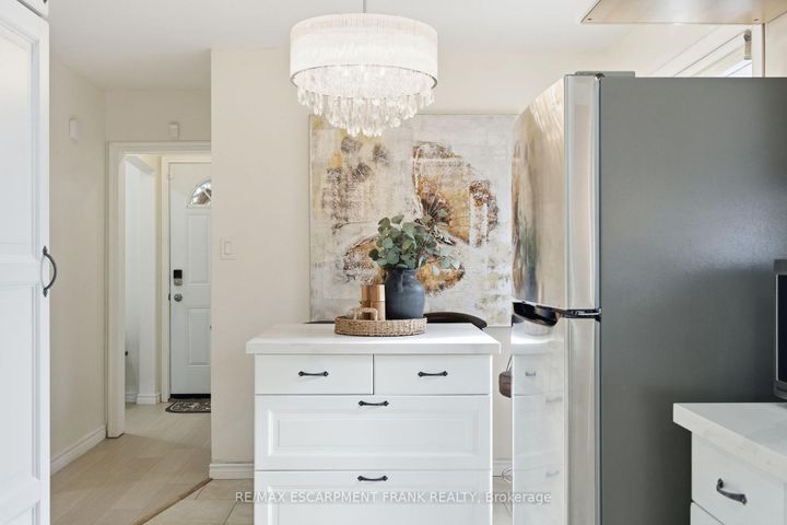 Photo 17 at 352 East 28th Street, Burkholme, Hamilton