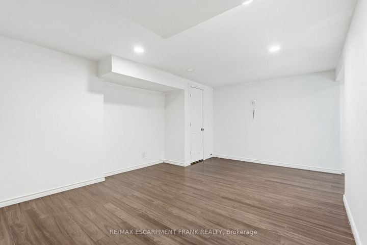 Photo 37 at 352 East 28th Street, Burkholme, Hamilton