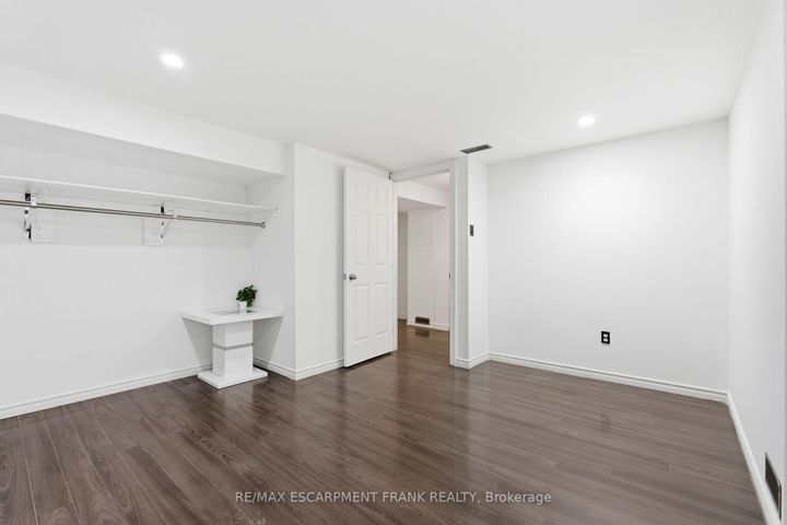 Photo 41 at 352 East 28th Street, Burkholme, Hamilton