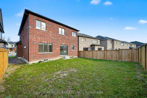 Photo 10 at 343 Northglen Boulevard W, Bowmanville, Clarington