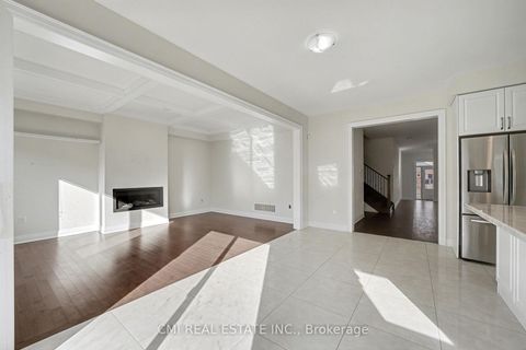 Photo 14 at 343 Northglen Boulevard W, Bowmanville, Clarington