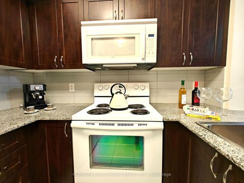 Photo 14 at 818 - 1070 Sheppard Avenue W, York University Heights, Toronto