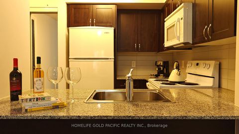 Photo 15 at 818 - 1070 Sheppard Avenue W, York University Heights, Toronto