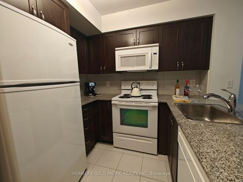 Photo 18 at 818 - 1070 Sheppard Avenue W, York University Heights, Toronto