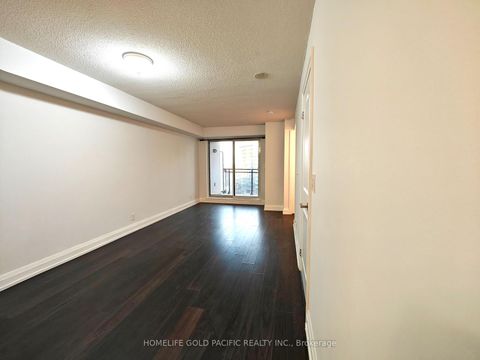 Photo 20 at 818 - 1070 Sheppard Avenue W, York University Heights, Toronto