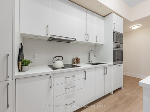 Photo 7 at 1801 - 88 Cumberland Street, Annex, Toronto