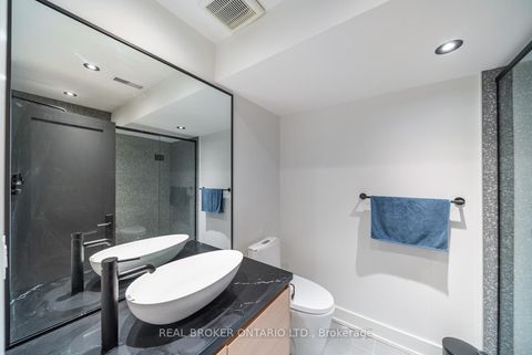 Photo 34 at 203 Oak Park Avenue, Lumsden, Toronto