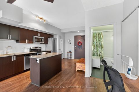 Photo 9 at 616 - 11 Superior Avenue, Mimico, Toronto