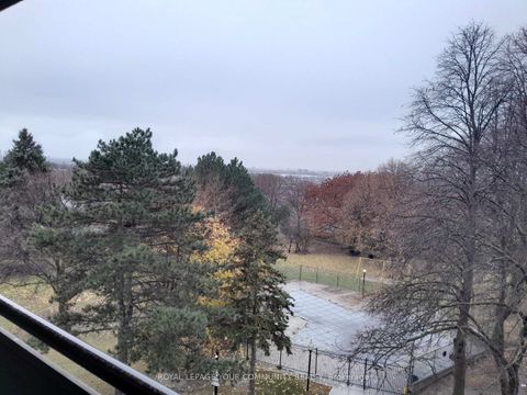 Photo 7 at 404 - 5 Frith Road, Jane Heights, Toronto