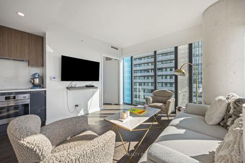 Photo 8 at 3309 - 161 Roehampton Avenue, Mount Pleasant West, Toronto