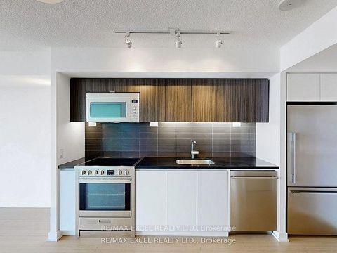 Photo 13 at 3911 - 85 Queens Wharf Road, Waterfront Communities C1, Toronto