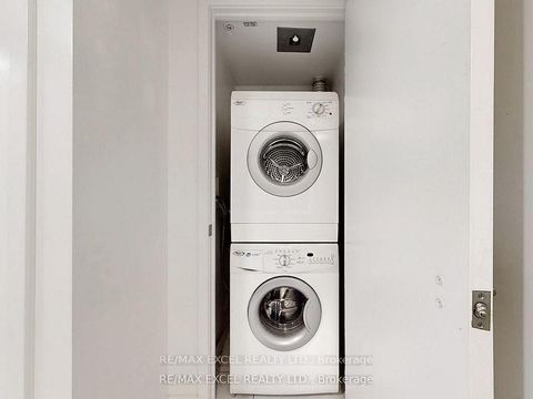 Photo 23 at 3911 - 85 Queens Wharf Road, Waterfront Communities C1, Toronto