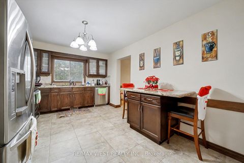 Photo 6 at 130 Whitfield Avenue, Humber Summit, Toronto