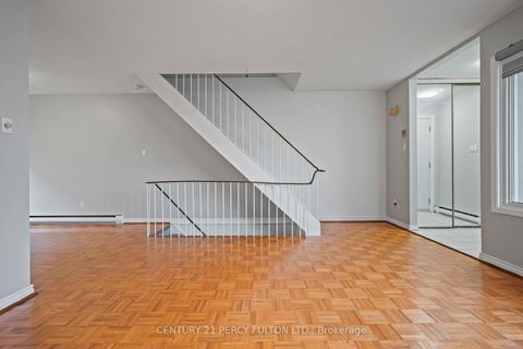 Photo 6 at 72 - 94 Plum Tree Way, Branson, Toronto