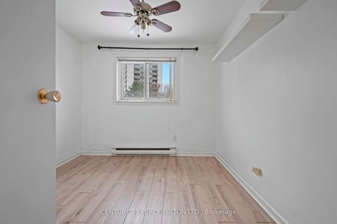 Photo 23 at 72 - 94 Plum Tree Way, Branson, Toronto