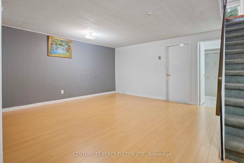 Photo 25 at 72 - 94 Plum Tree Way, Branson, Toronto