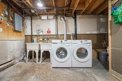 Photo 31 at 72 - 94 Plum Tree Way, Branson, Toronto