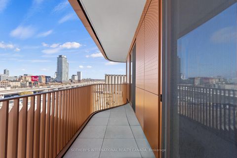 Photo 8 at 831 - 155 Merchants' Wharf, Waterfront Communities C8, Toronto