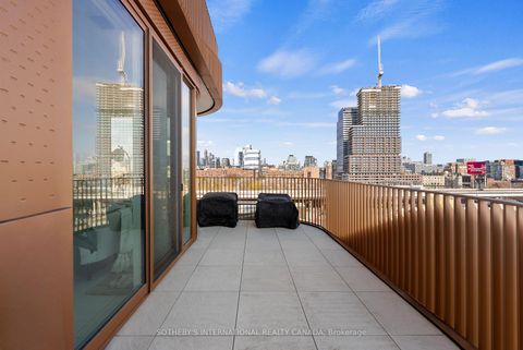 Photo 11 at 831 - 155 Merchants' Wharf, Waterfront Communities C8, Toronto