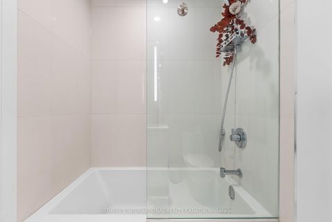 Photo 21 at 831 - 155 Merchants' Wharf, Waterfront Communities C8, Toronto