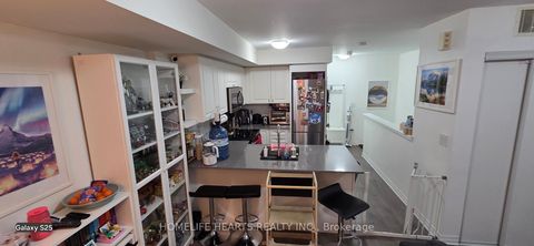 Photo 7 at 3 - 163 William Duncan Road, CFB, Toronto