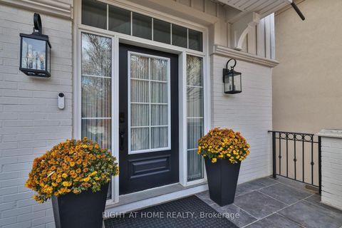 Photo 2 at 144 Brooke Street, Yorkhill, Vaughan