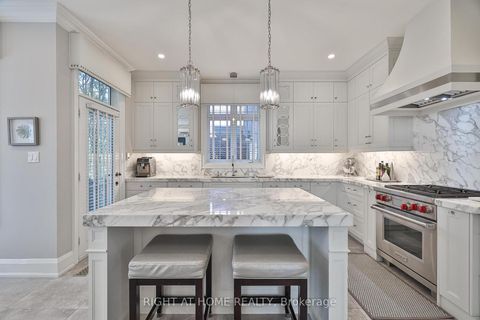 Photo 10 at 144 Brooke Street, Yorkhill, Vaughan