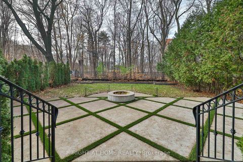 Photo 34 at 144 Brooke Street, Yorkhill, Vaughan