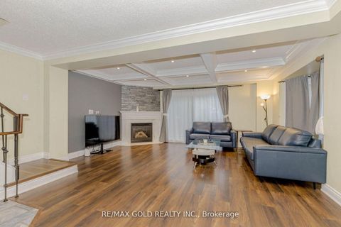 Photo 6 at 24 Wallace Street, West Woodbridge, Vaughan
