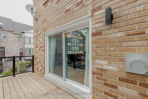 Photo 20 at 24 Wallace Street, West Woodbridge, Vaughan