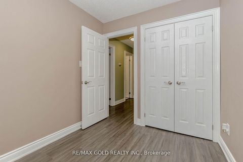 Photo 32 at 24 Wallace Street, West Woodbridge, Vaughan