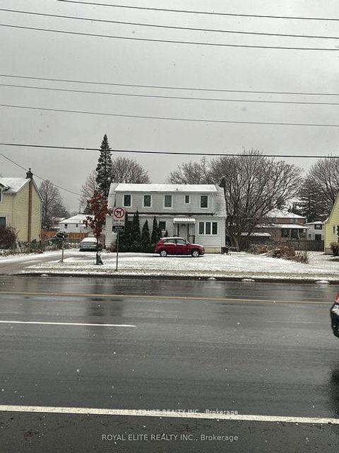 Photo 1 at 1972 Brimley Road, Malvern West, Toronto