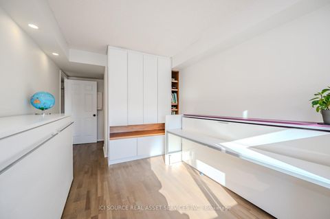 Photo 14 at 316 - 211 Randolph Road, Leaside, Toronto