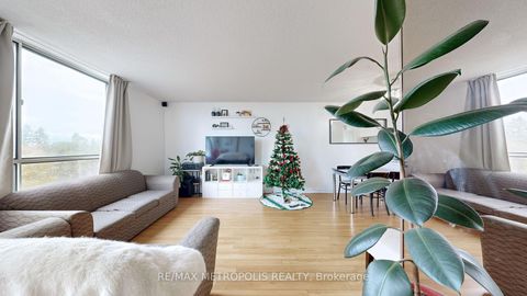 Photo 8 at 713 - 10 Martha Eaton Way, Amesbury, Toronto