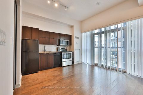 Photo 3 at 705 - 126 Simcoe Street, Waterfront Communities C1, Toronto