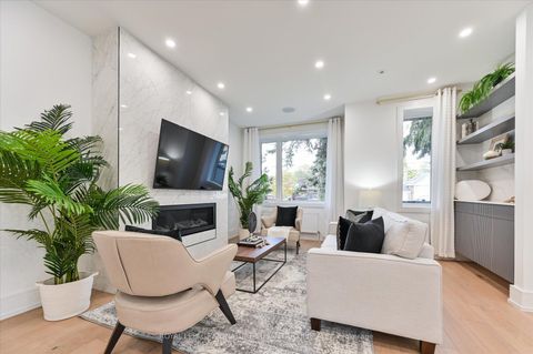 Photo 5 at 32 Treadway Boulevard, East York, Toronto