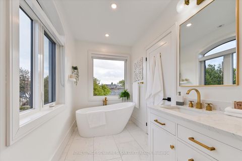 Photo 23 at 32 Treadway Boulevard, East York, Toronto