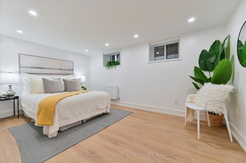 Photo 35 at 32 Treadway Boulevard, East York, Toronto