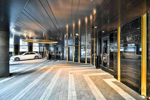 Photo 15 at 2010 - 88 Blue Jays Way, Waterfront Communities C1, Toronto