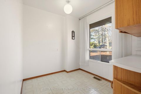 Photo 15 at 48 Cundles Road E, Cundles East, Barrie